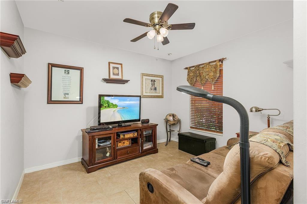 8689 Querce Ct Property Photo 11