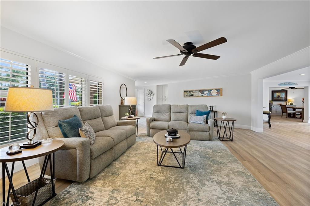 636 Park Shore Dr Property Photo 16