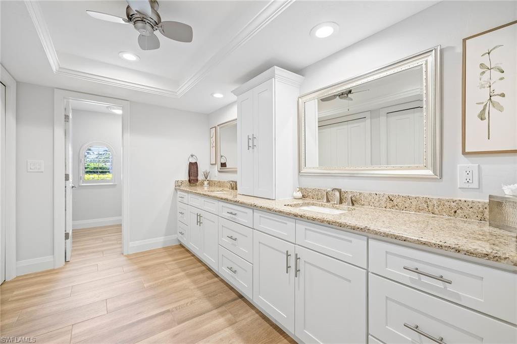 636 Park Shore Dr Property Photo 29