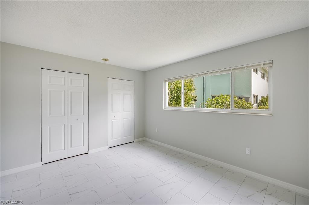 3225 E Riverside Dr # 53 Property Photo 6