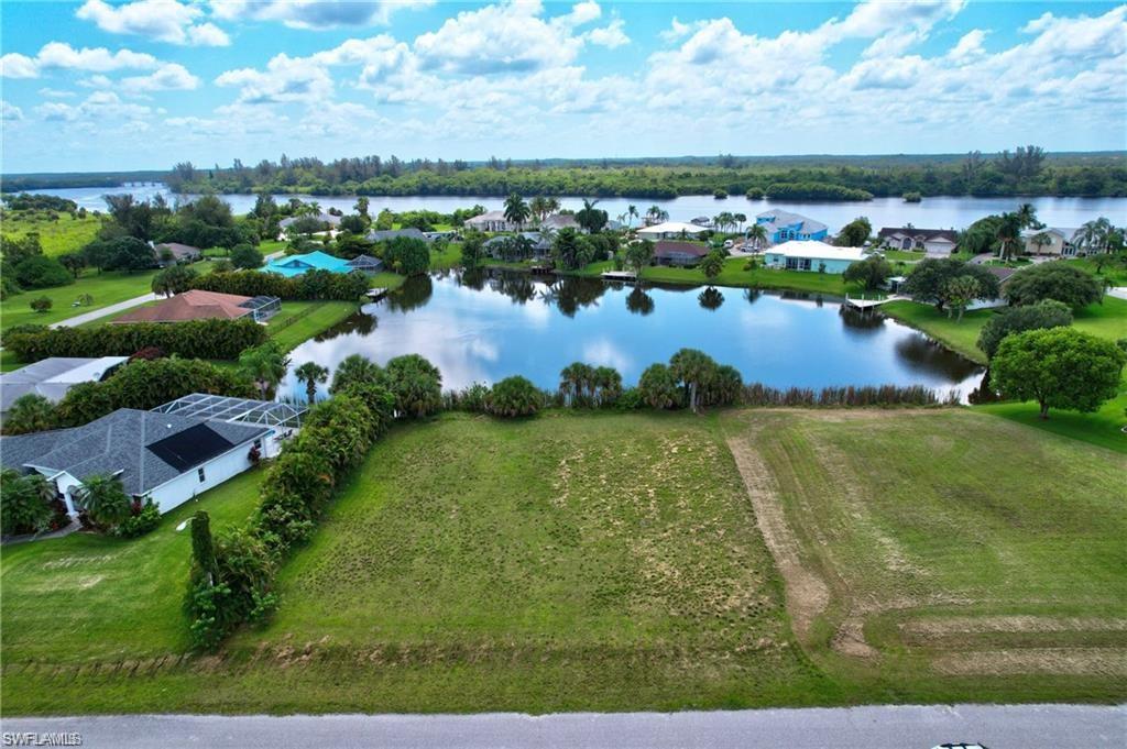 17091 Waters Edge Cir Property Photo 2