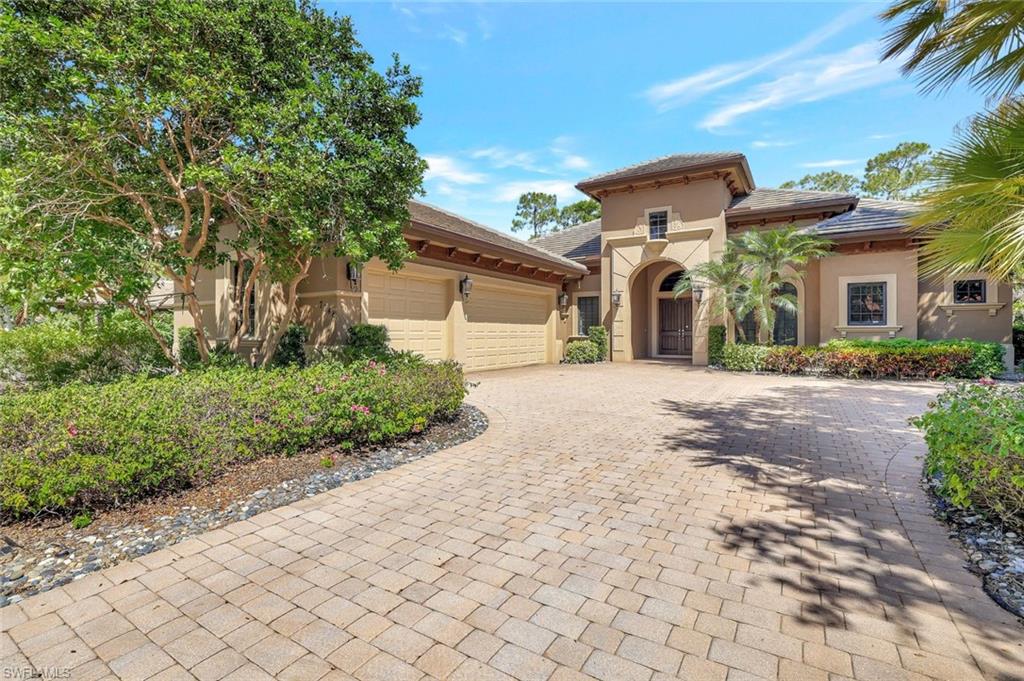 7748 Classics Dr Property Photo 1