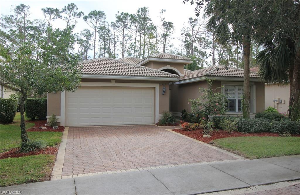 2322 Butterfly Palm DR Property Photo 1
