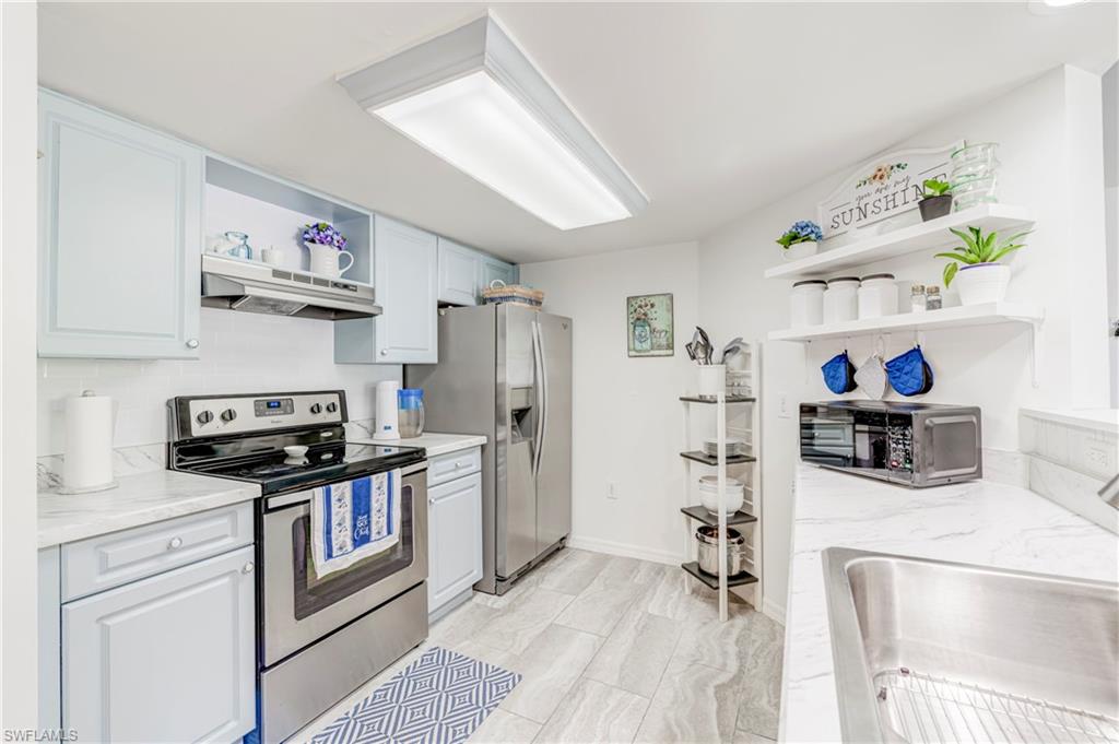 1769 Four Mile Cove PKWY # 915 Property Photo 1