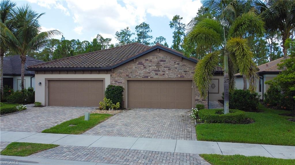 9076 Glenforest Dr Property Photo 1