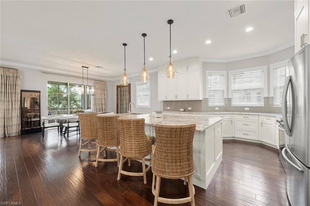 646 Vintage Reserve Cir # 4d Property Photo 2