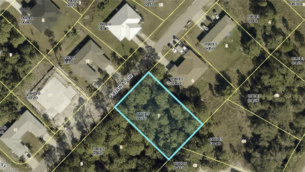 2241-2243 Fairway Dr Property Photo 1