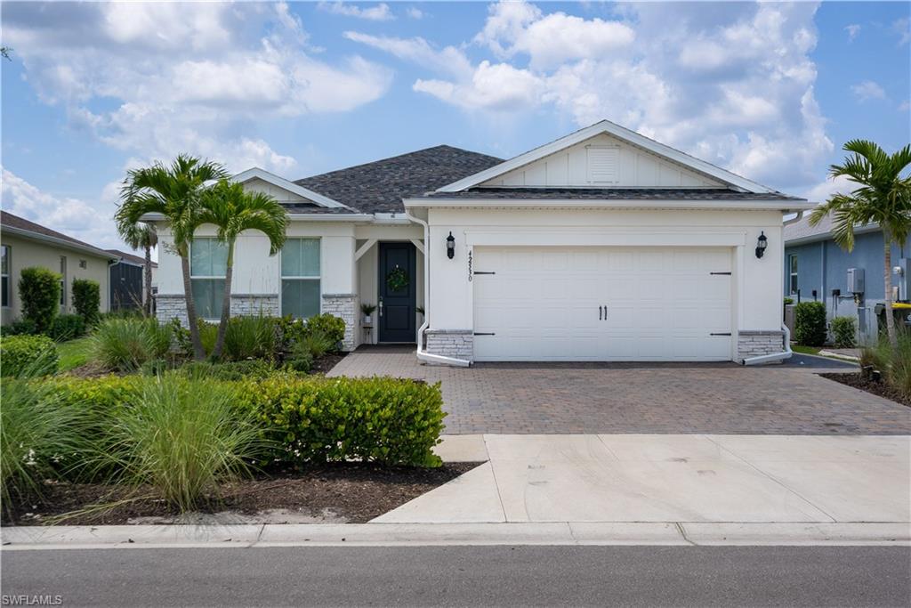 42530 Atlas Dr Property Photo 1