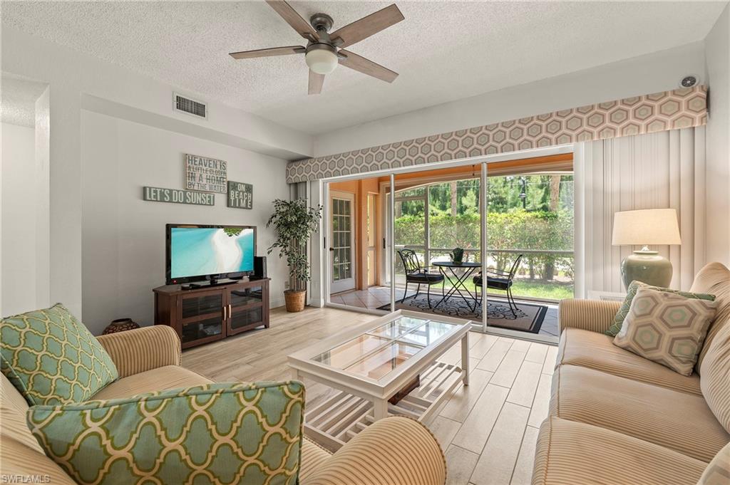 1044 Woodshire Ln # B102 Property Photo 10