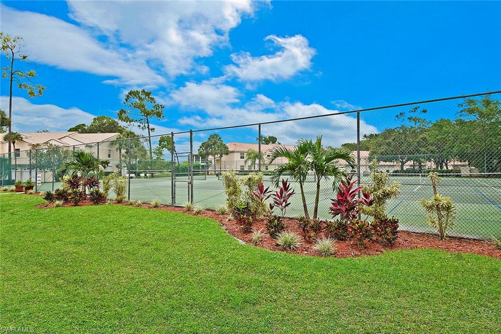 1044 Woodshire Ln # B102 Property Photo 23