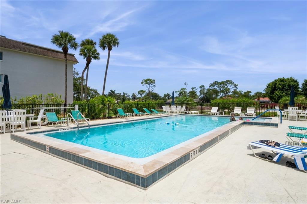 5651 Rattlesnake Hammock Rd # 201 Property Photo 2