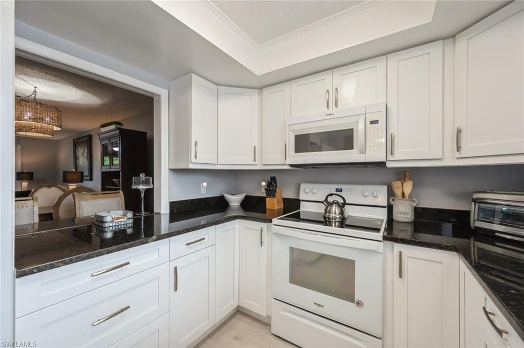 5651 Rattlesnake Hammock Rd # 201 Property Photo 6