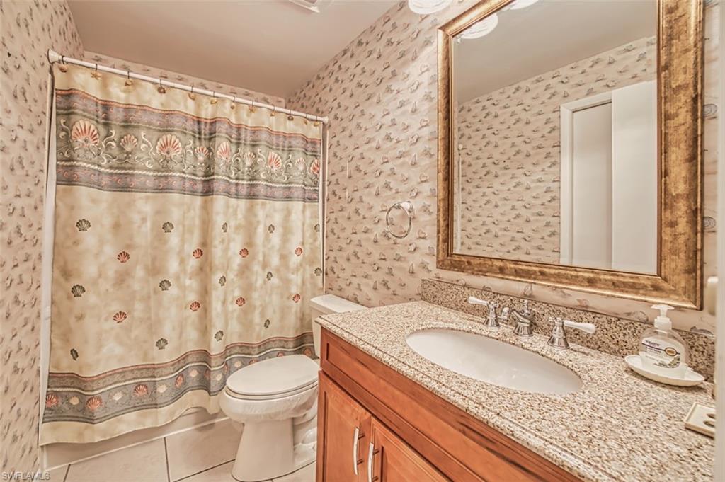 8061 S Woods Cir 4 Property Photo 28