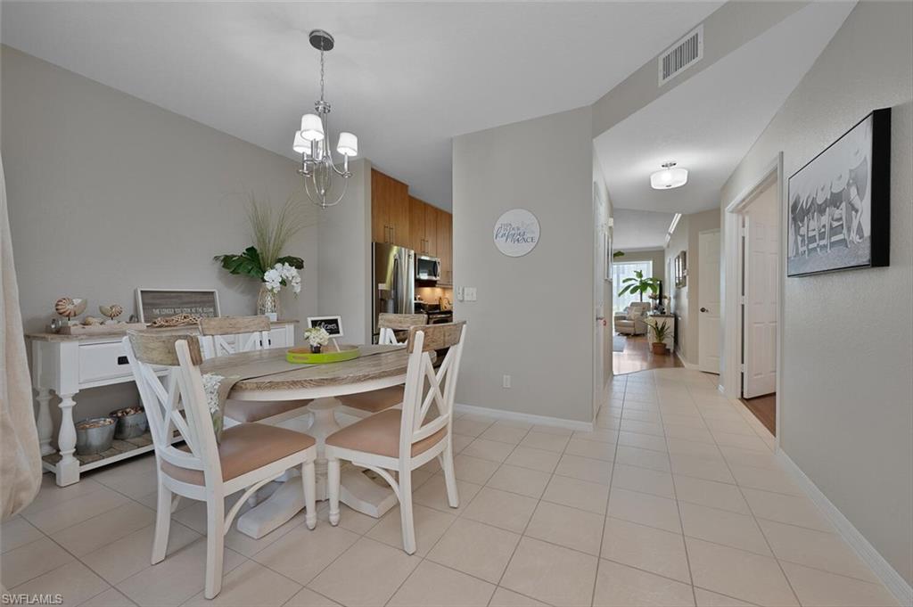 7058 Barrington Cir # 102 Property Photo 11
