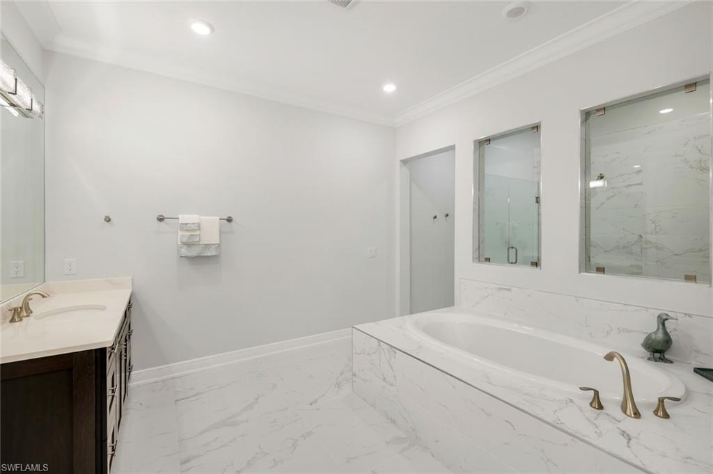 2488 Breakwater Way # 201 Property Photo 16