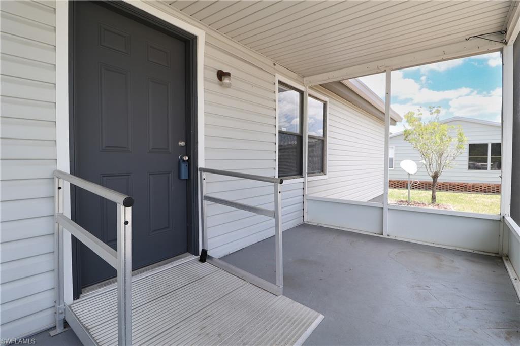 5370 Countryfield Cir Property Photo 6