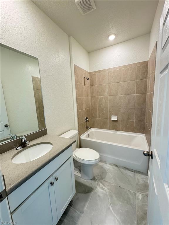 4305 Nw 27th Ter Property Photo 5