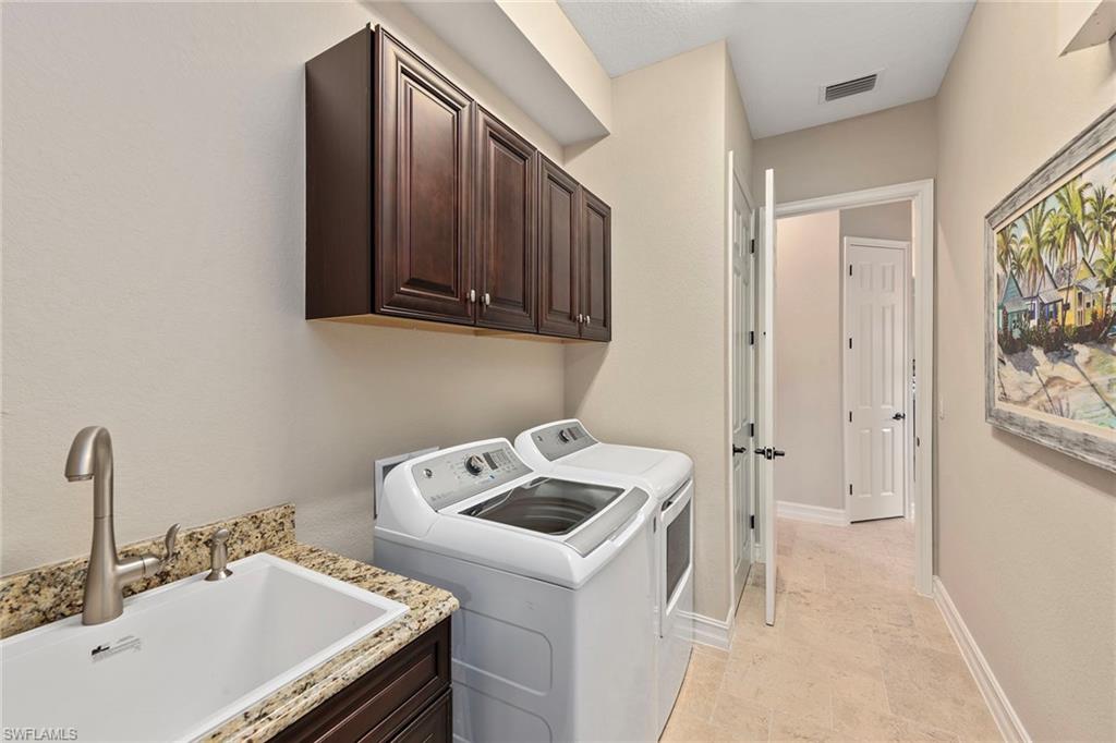 9453 Carmini Ct Property Photo 27