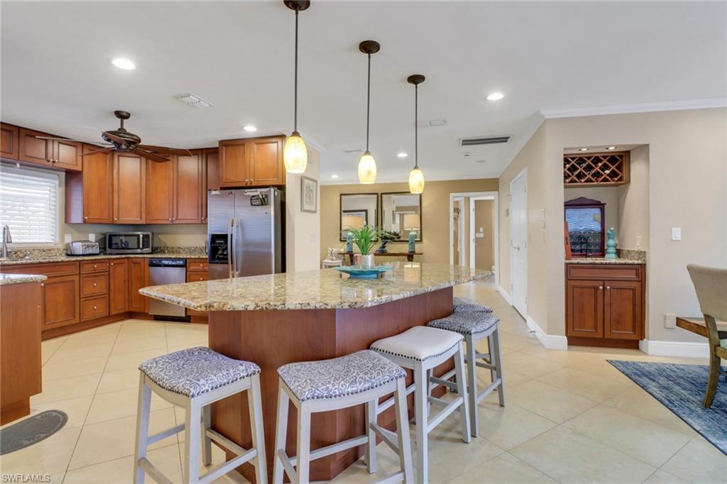 9879 El Greco Cir Property Photo 14