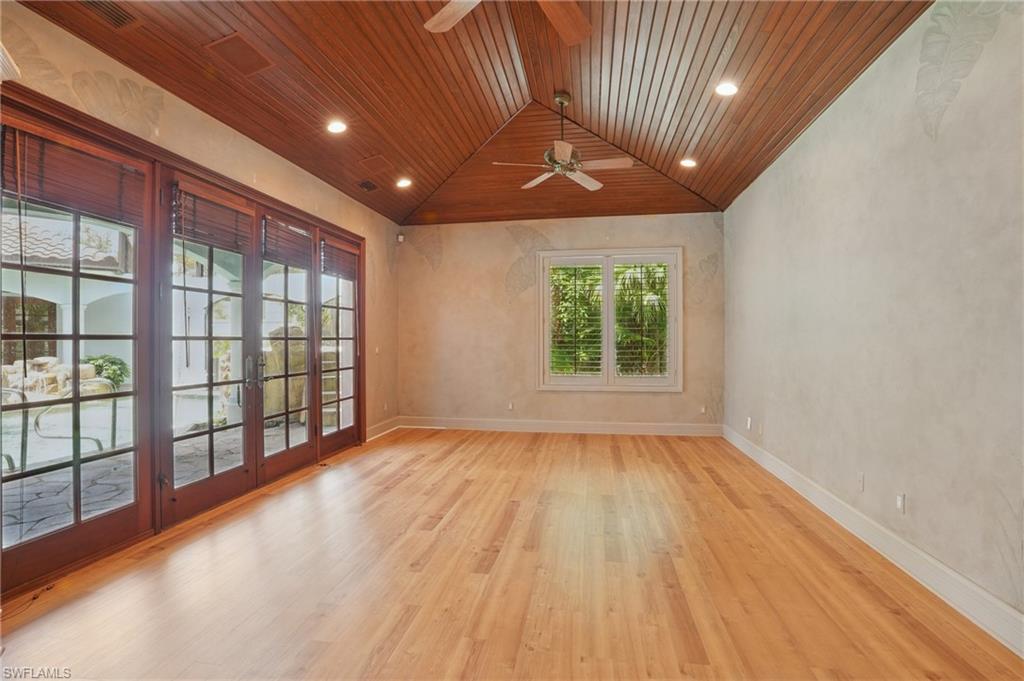 12291 Colliers Reserve Dr Property Photo 6