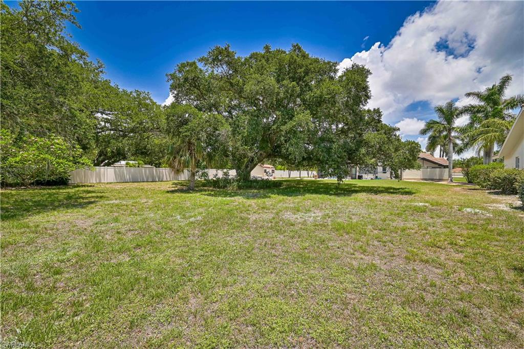 9031 Harvestwood Ct Property Photo 4