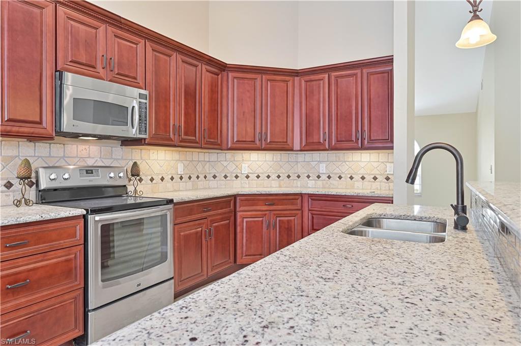 9031 Harvestwood Ct Property Photo 17