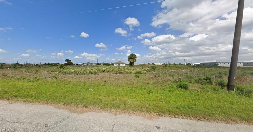 641 Royce Rd Property Photo 2