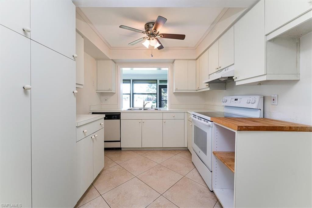 3127 Boca Ciega Dr # B6 Property Photo 5