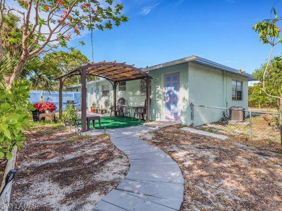 2656 Mangrove St Property Photo 7