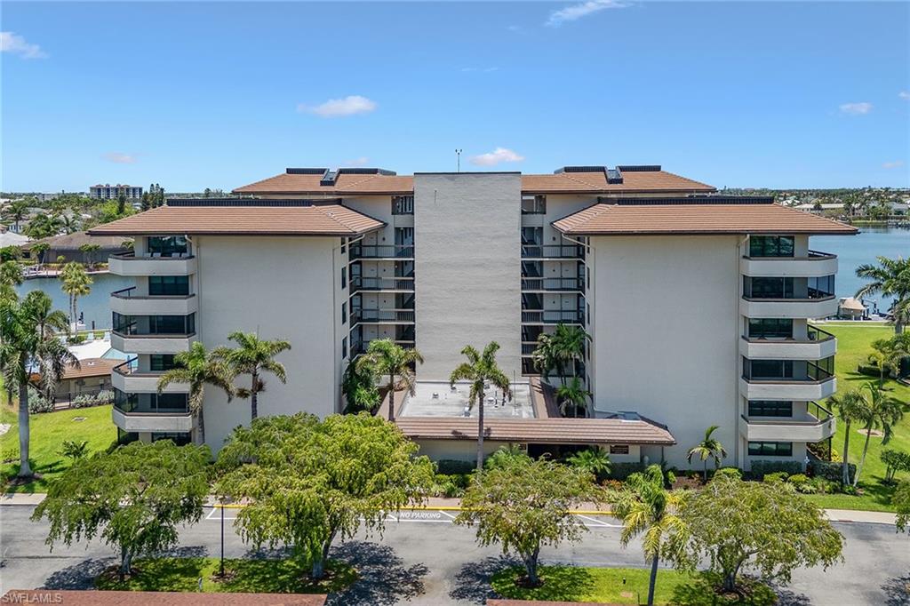 591 Seaview Ct # A306 Property Photo 20