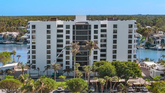 2400 Gulf Shore Blvd N Property Photo 1