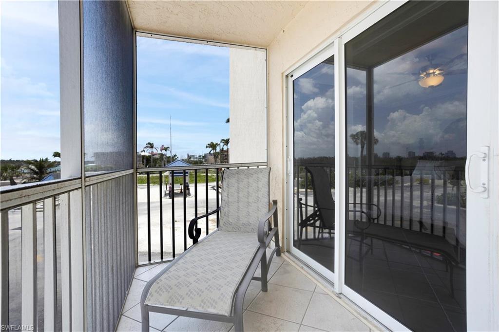 25740 Hickory Blvd # 240 Property Photo 25