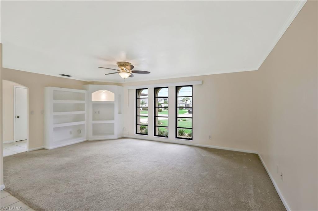 900 Sw 54th Ln Property Photo 6