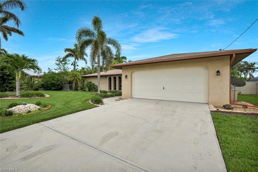 900 Sw 54th Ln Property Photo 9