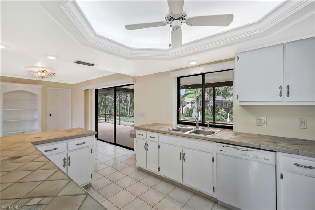 900 Sw 54th Ln Property Photo 12