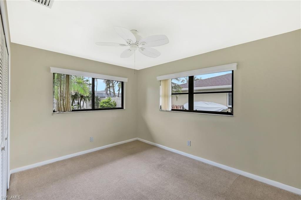 900 Sw 54th Ln Property Photo 19