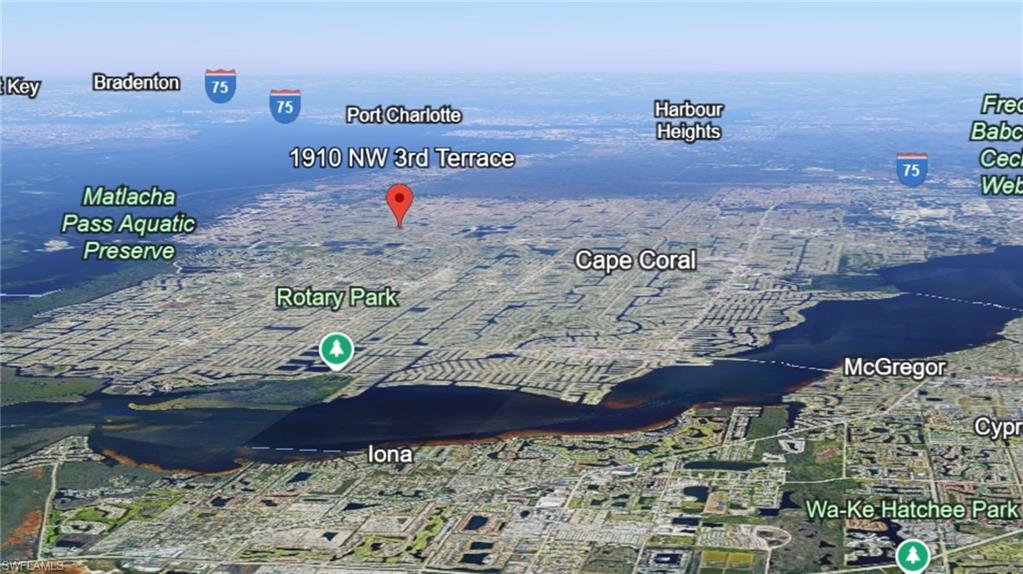 1910 Nw 3rd Ter Property Photo 2