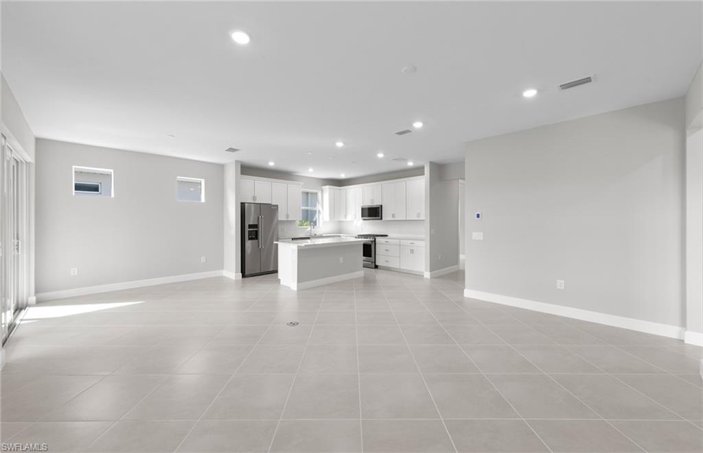 7049 Chapel Creek Ln Property Photo 11
