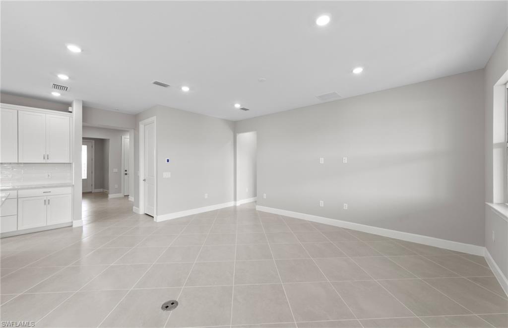 7049 Chapel Creek Ln Property Photo 12