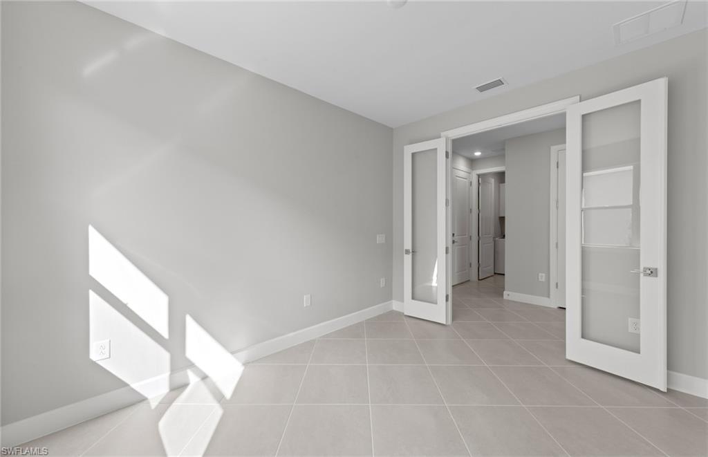 7049 Chapel Creek Ln Property Photo 23