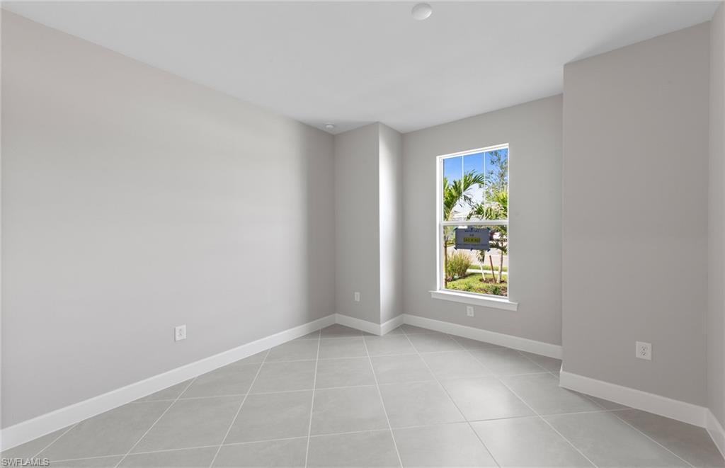 7049 Chapel Creek Ln Property Photo 24