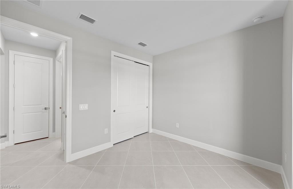7049 Chapel Creek Ln Property Photo 25