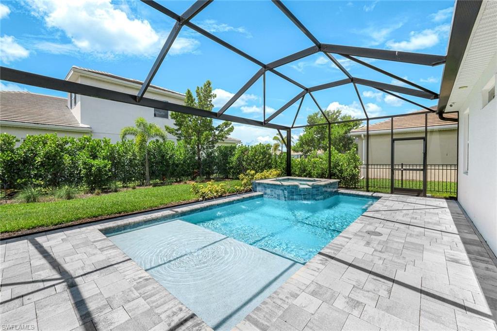 28086 Captiva Shell Loop Property Photo 2