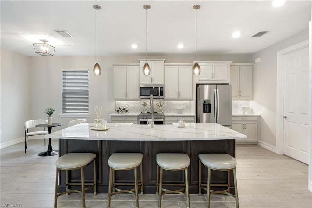 28086 Captiva Shell Loop Property Photo 12