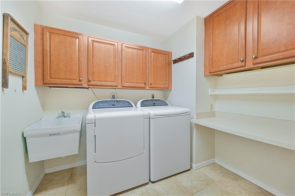 5690 Arvine Cir Property Photo 34