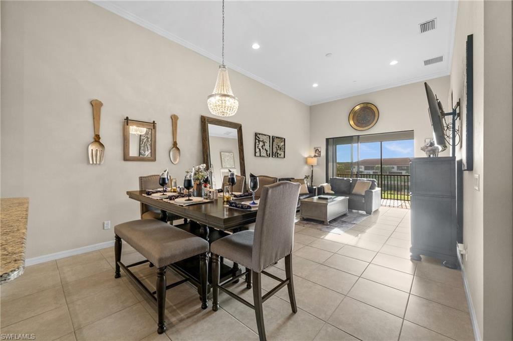 9366 Pocida Ct # 202 Property Photo 5