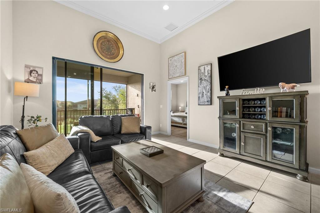 9366 Pocida Ct # 202 Property Photo 7