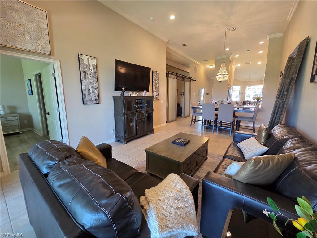9366 Pocida Ct # 202 Property Photo 10