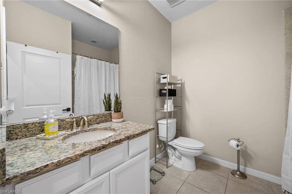 9366 Pocida Ct # 202 Property Photo 23