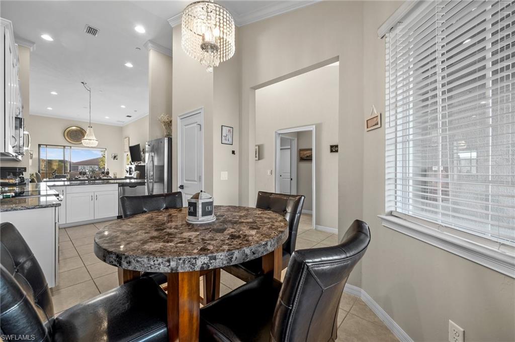 9366 Pocida Ct # 202 Property Photo 24